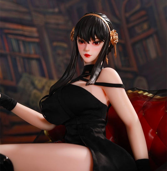 Yor Forger figure Can be used for male masturbation